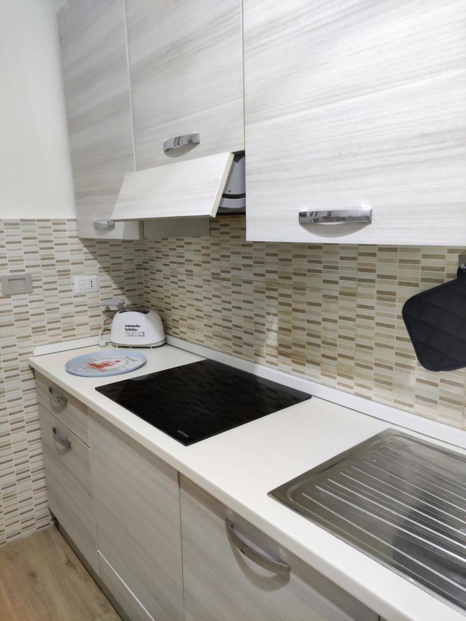 Metro Mirti Rome Suite Zewnętrze zdjęcie